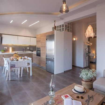 Ioanna Bayview Luxury Apartment Ierapetra  Bagian luar foto