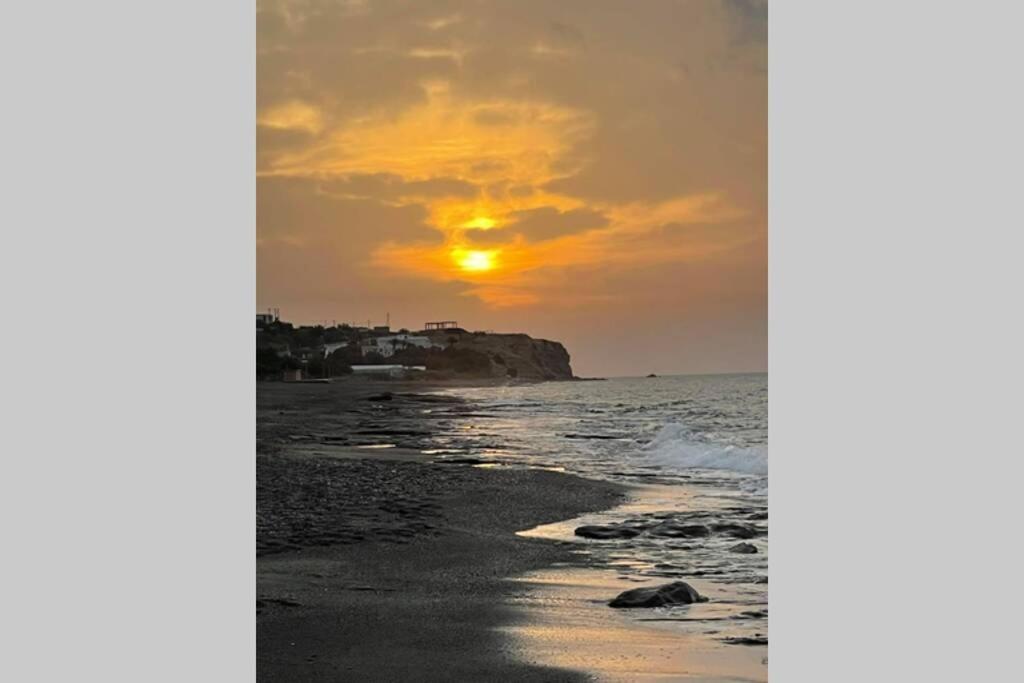 Ioanna Bayview Luxury Apartment Ierapetra  Bagian luar foto